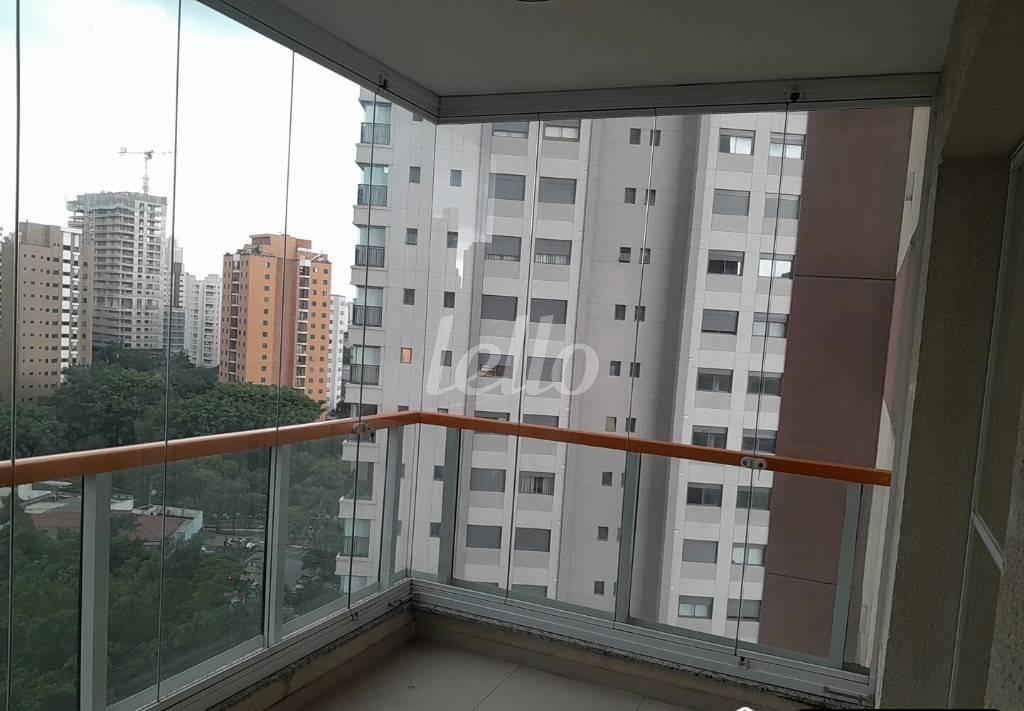 VARANDA de Apartamento para alugar, Padrão com 38 m², 1 quarto e 1 vaga em Jardim Vila Mariana - São Paulo