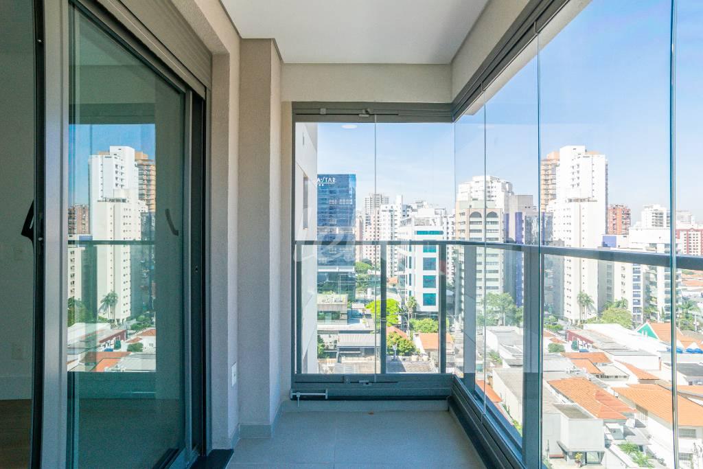 SUITE 3 de Apartamento para alugar, Padrão com 248 m², 4 quartos e 5 vagas em Itaim Bibi - São Paulo