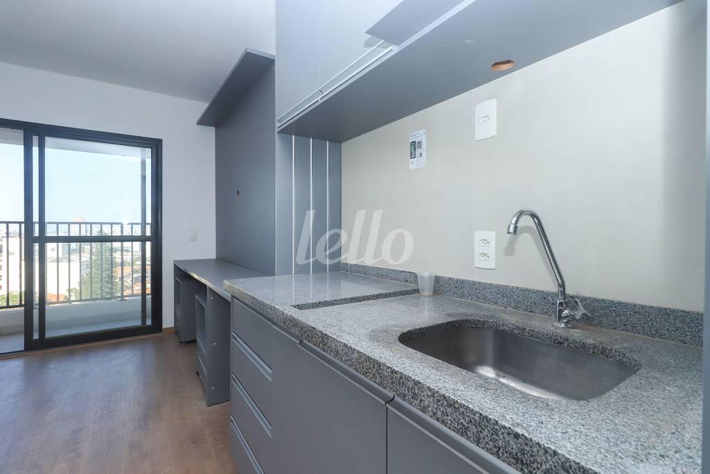 04COZINHA_002 de Apartamento para alugar, Padrão com 24 m², 1 quarto e em Centro - São Paulo
