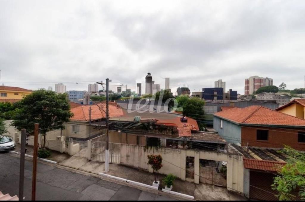 VISTA de Casa à venda, assobradada com 120 m², 4 quartos e 4 vagas em Vila Prudente - São Paulo