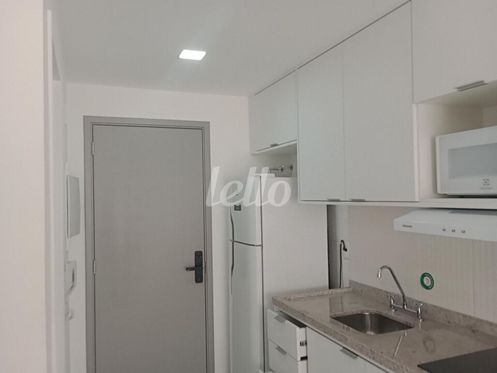2-COZINHA-001.JPG de Apartamento para alugar, Padrão com 26 m², e em Vila Clementino - São Paulo