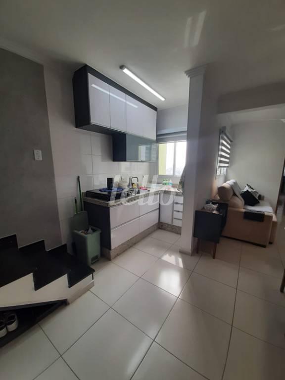SALA de Apartamento à venda, cobertura - Padrão com 100 m², 2 quartos e 2 vagas em Jardim Ocara - Santo André