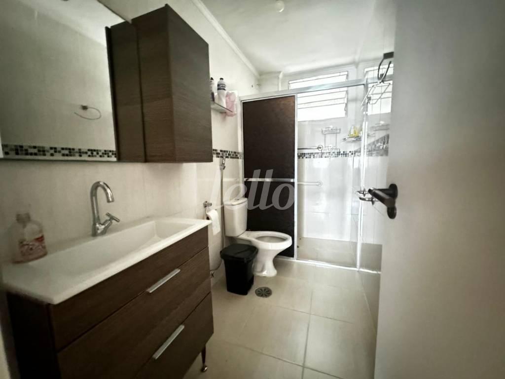 BANHEIRO de Apartamento à venda, Padrão com 108 m², 3 quartos e 1 vaga em Pinheiros - São Paulo