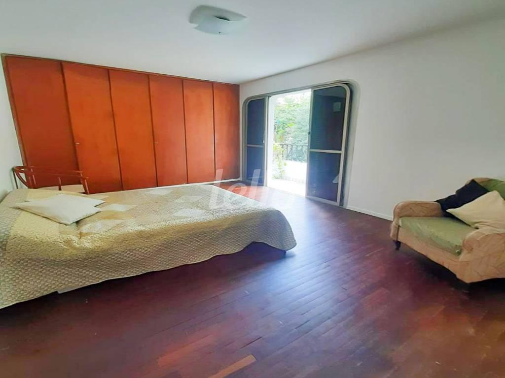 SUITE MASTER de Apartamento à venda, Padrão com 128 m², 2 quartos e 1 vaga em Vila Nova Conceição - São Paulo