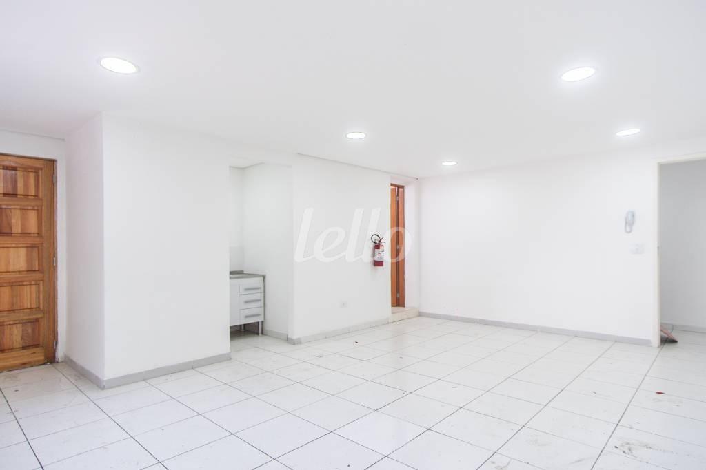01SALA_003 de Sala / Conjunto para alugar, Padrão com 47 m², e em Consolação - São Paulo
