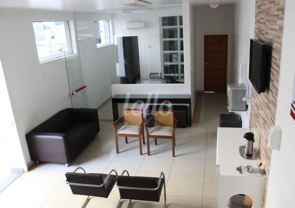 SALA 3 de Prédio Comercial à venda, Monousuário com 405 m², e em Santana - São Paulo
