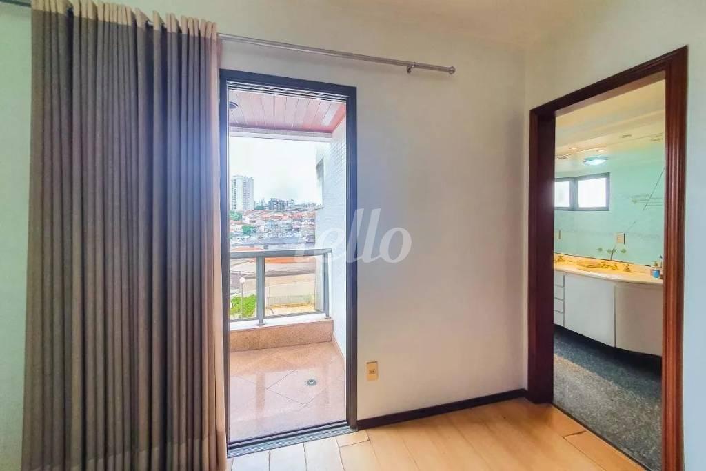 SUÍTE MASTER de Apartamento à venda, Padrão com 214 m², 4 quartos e 3 vagas em Jardim da Saúde - São Paulo