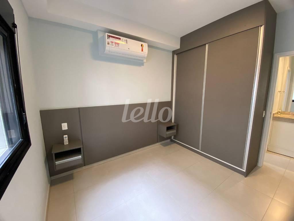DORMITORIO de Apartamento para alugar, Padrão com 38 m², 1 quarto e 1 vaga em Bela Vista - São Paulo