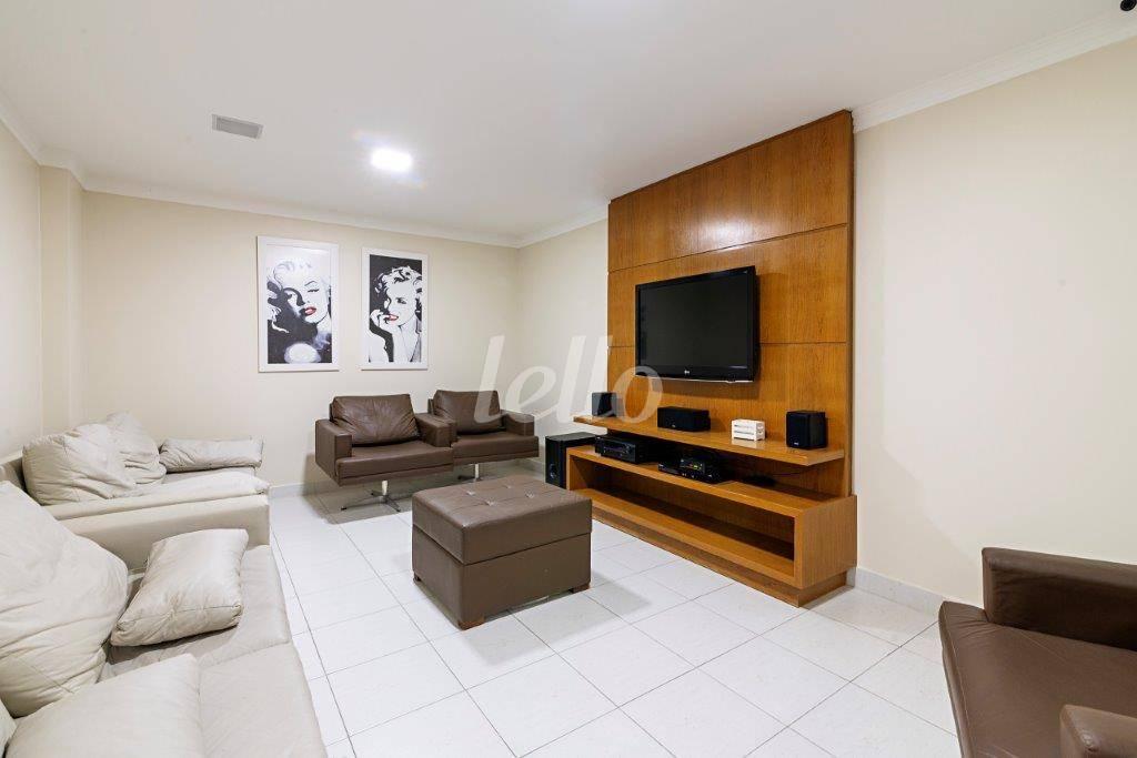 HOME THEATER de Apartamento para alugar, Padrão com 133 m², 3 quartos e 2 vagas em Ipiranga - São Paulo