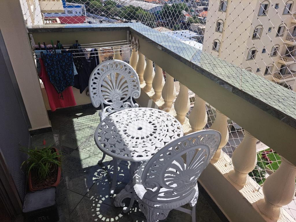 SACADA de Apartamento à venda, Padrão com 74 m², 2 quartos e 1 vaga em Vila Santa Clara - São Paulo