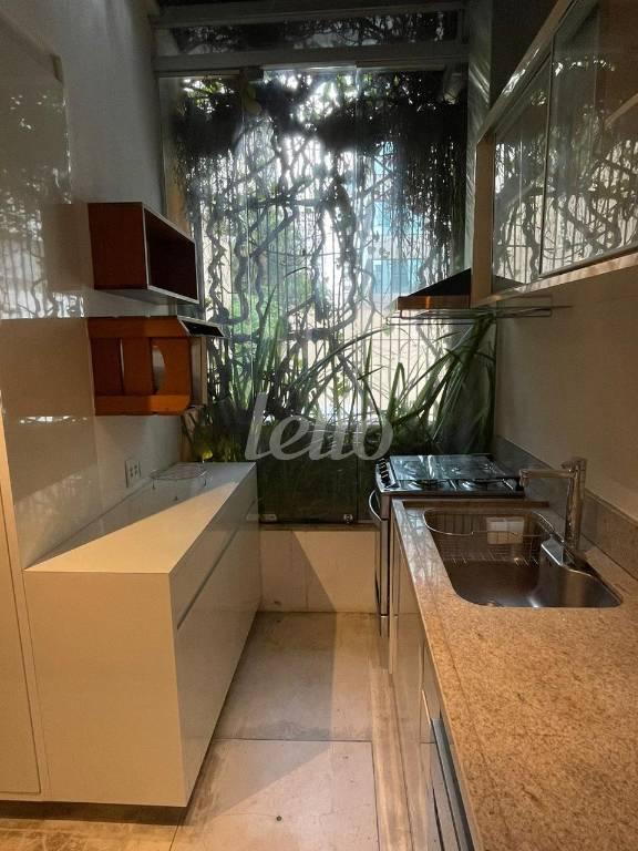 COZINHA de Casa à venda, de vila - sobrado com 114 m², 2 quartos e 1 vaga em Jardim Paulista - São Paulo