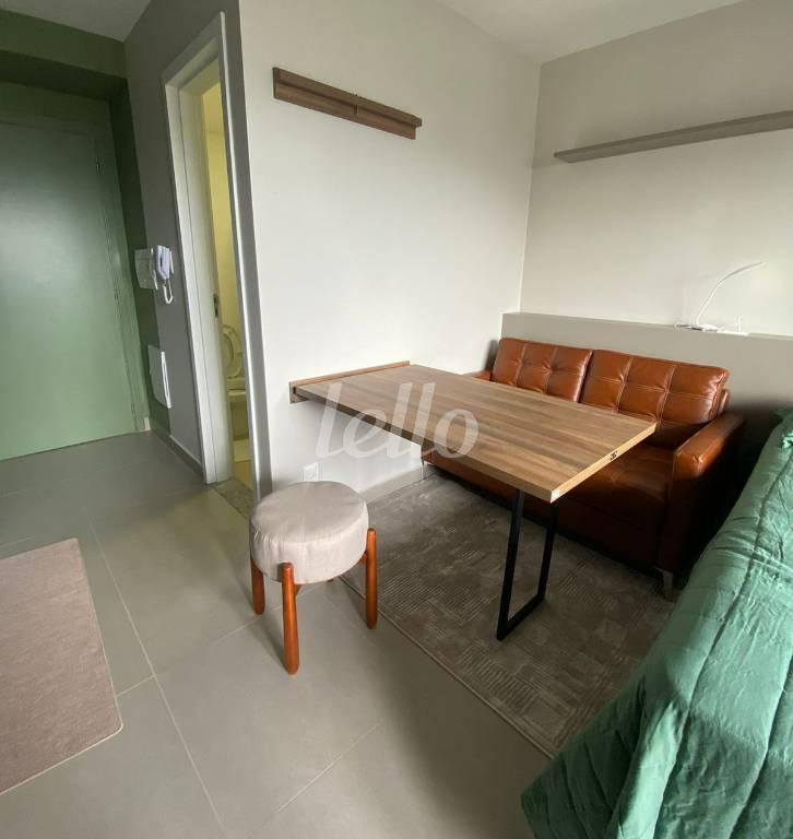 DORMITORIO de Apartamento para alugar, Padrão com 25 m², 1 quarto e em Pinheiros - São Paulo