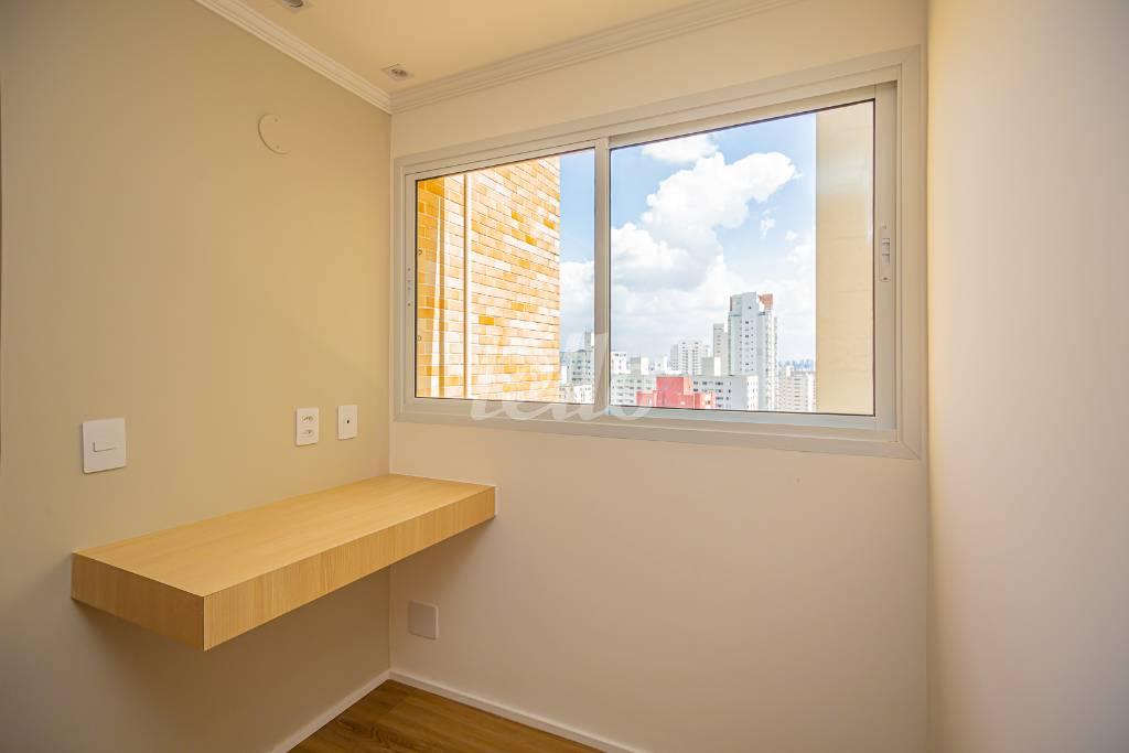 SALA de Apartamento para alugar, Padrão com 70 m², 2 quartos e 1 vaga em Vila Mariana - São Paulo