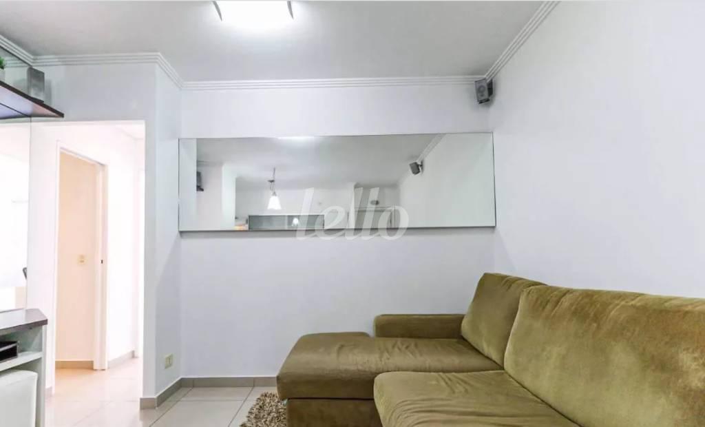 SALA de Apartamento à venda, Padrão com 47 m², 2 quartos e 1 vaga em Campo Belo - São Paulo