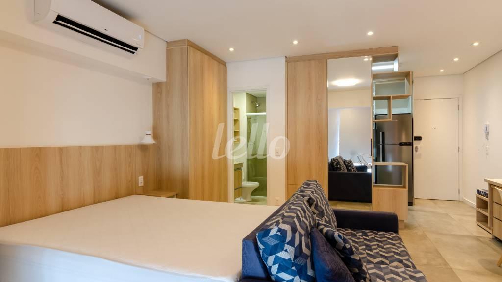 STUDIO de Apartamento para alugar, Studio com 32 m², 1 quarto e em Campo Belo - São Paulo