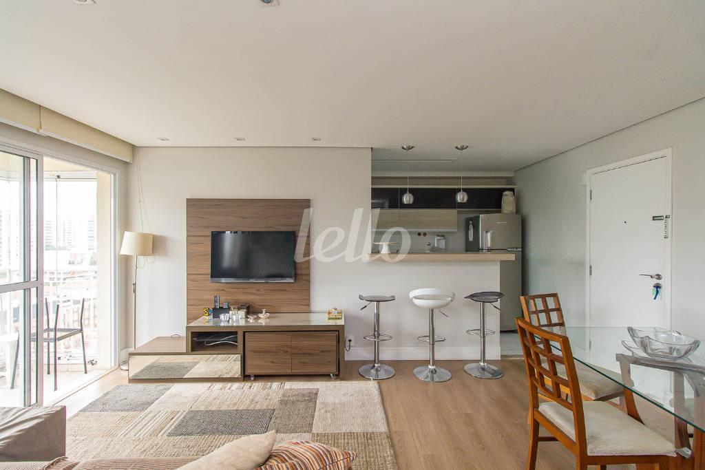 SALA de Apartamento para alugar, Padrão com 54 m², 1 quarto e 2 vagas em Vila Clementino - São Paulo