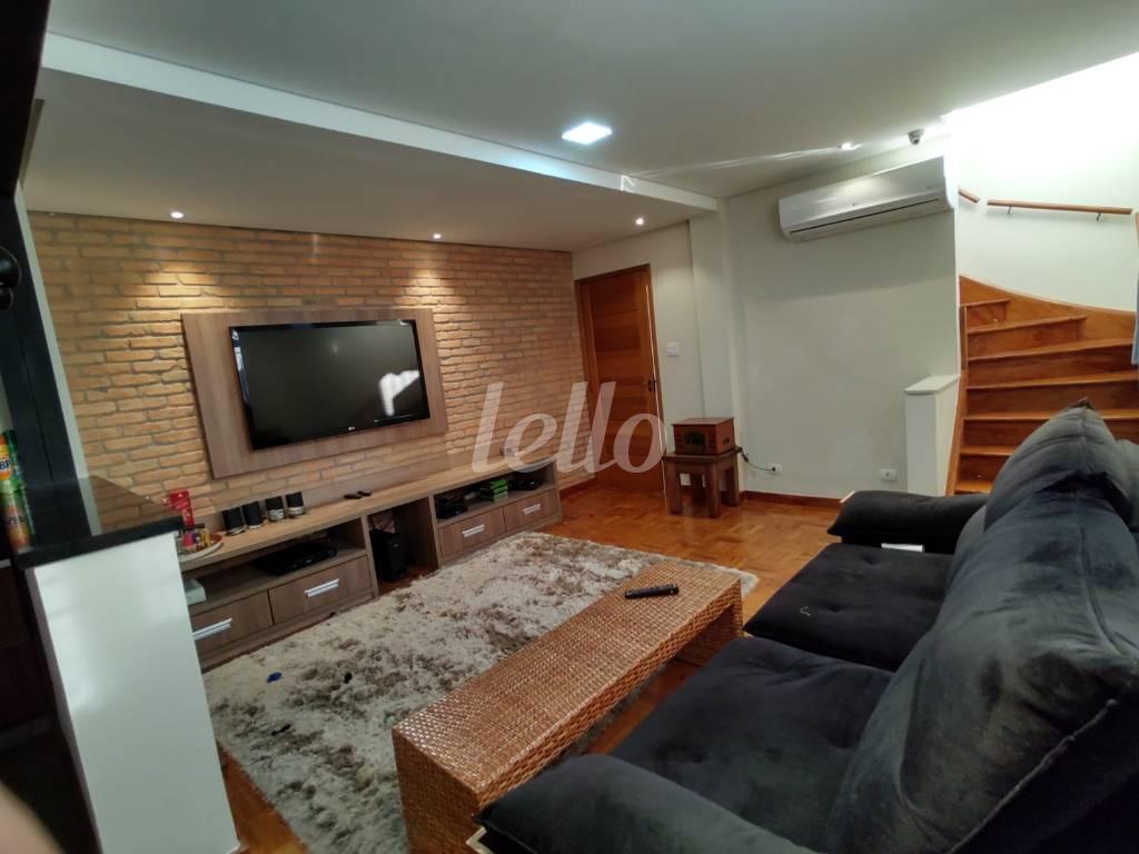 SALA de Casa para alugar, sobrado com 190 m², 3 quartos e 2 vagas em Vila Mariana - São Paulo