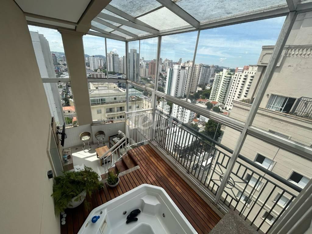 COBERTURA de Apartamento à venda, cobertura - Padrão com 167 m², 3 quartos e 4 vagas em Centro - Santo André