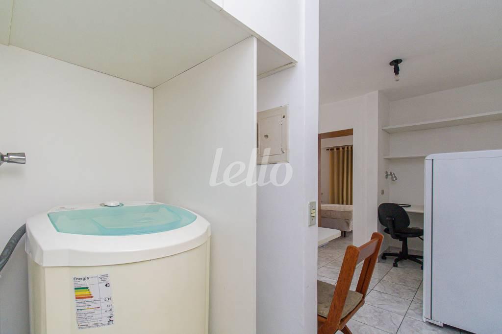 ÁREA DE SERVIÇO de Apartamento para alugar, Padrão com 45 m², 1 quarto e 1 vaga em Jardim Paulista - São Paulo