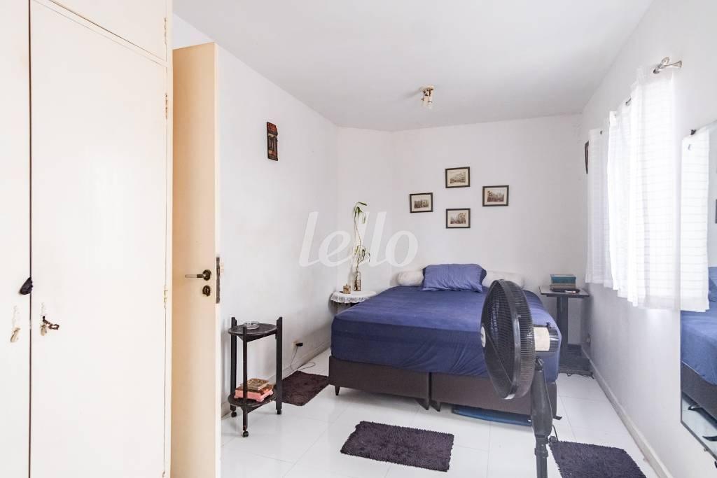 DORMITÓRIO de Apartamento à venda, Padrão com 72 m², 2 quartos e 1 vaga em Vila Monte Alegre - São Paulo