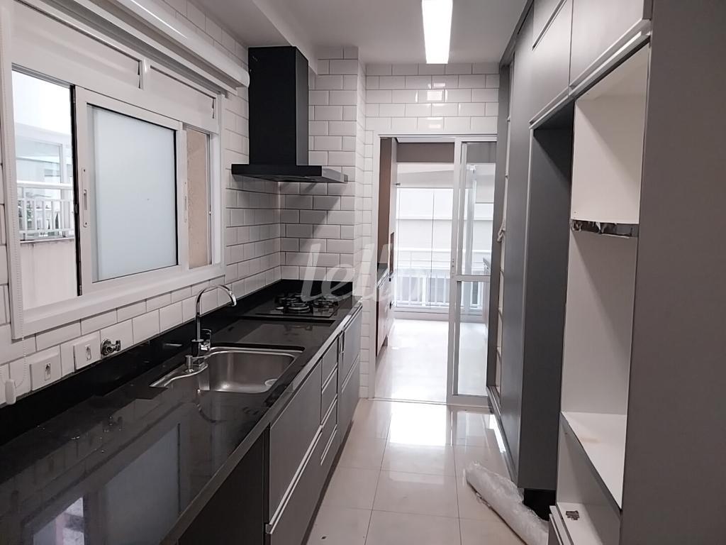COZINHA de Apartamento à venda, Padrão com 178 m², 3 quartos e 2 vagas em Vila Prudente - São Paulo