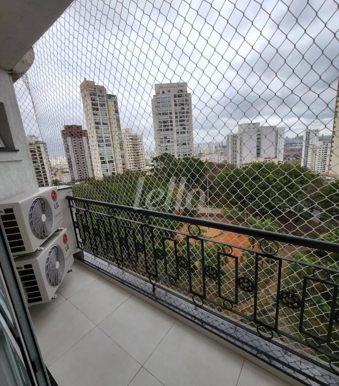 SACADA de Apartamento para alugar, Padrão com 59 m², e 2 vagas em Parque da Mooca - São Paulo