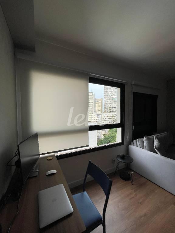 SALA de Apartamento para alugar, Padrão com 33 m², 1 quarto e em República - São Paulo