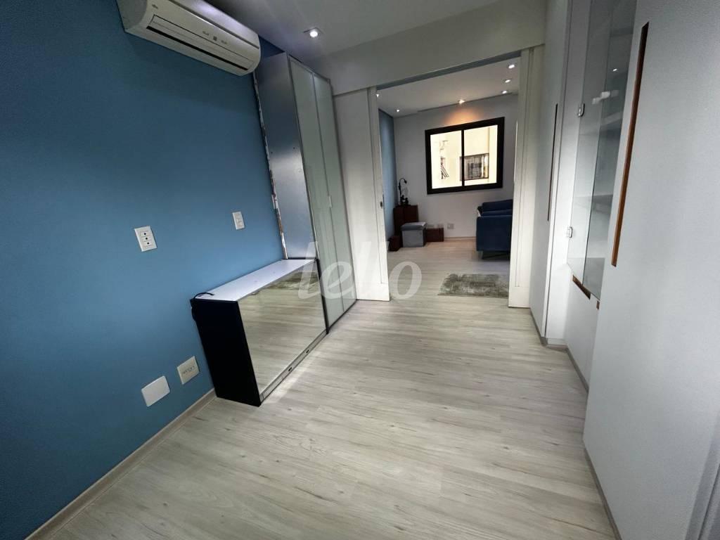 SALA de Apartamento para alugar, Padrão com 116 m², 2 quartos e 3 vagas em Vila Nova Conceição - São Paulo
