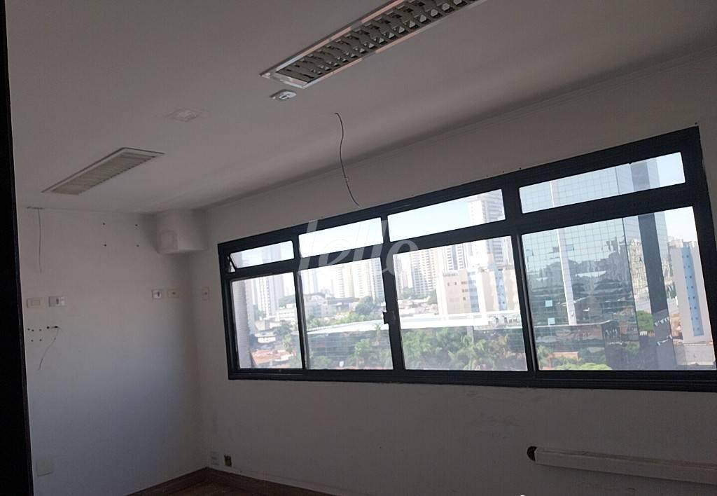 5-SALA 1 ESQUERDO FUNDOS-002 de Sala / Conjunto para alugar, Padrão com 100 m², e em Cidade Mãe do Céu - São Paulo