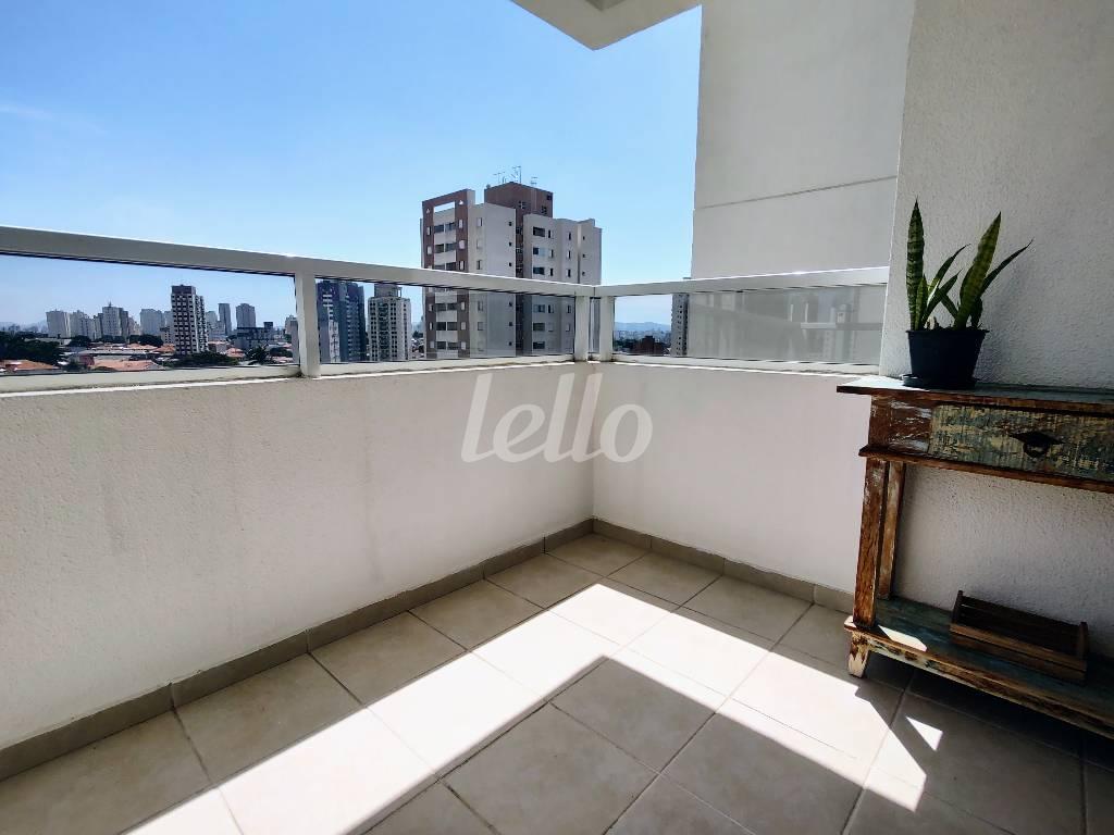 SACADA de Apartamento à venda, Padrão com 55 m², 2 quartos e 2 vagas em Vila Bertioga - São Paulo