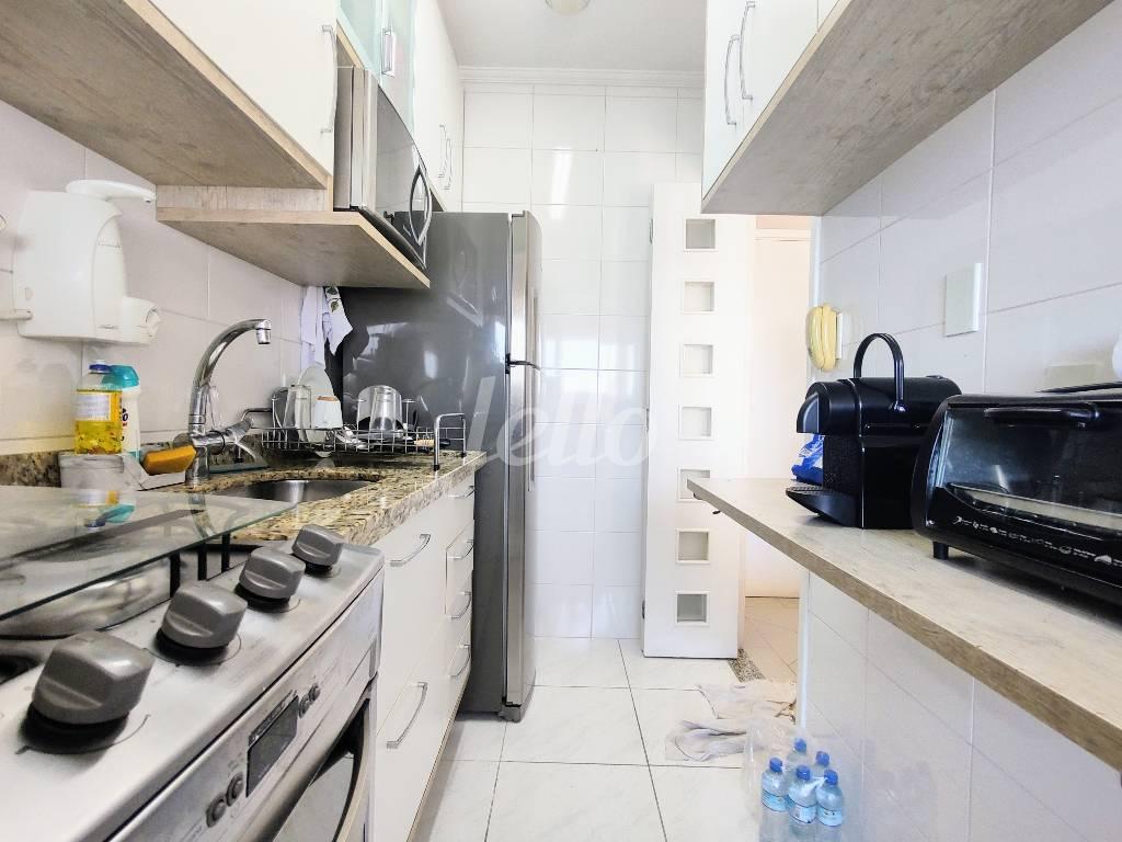 COZINHA de Apartamento à venda, Padrão com 55 m², 2 quartos e 2 vagas em Vila Bertioga - São Paulo