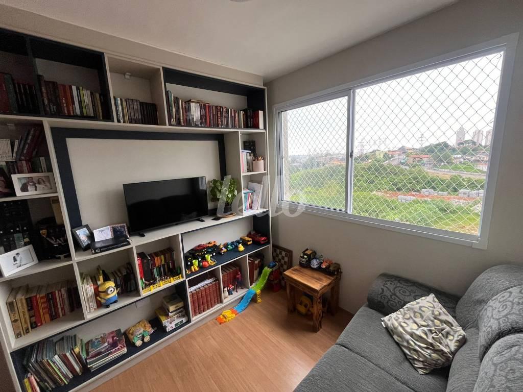 SALA de Apartamento à venda, Padrão com 43 m², 2 quartos e 1 vaga em Jardim Stella - Santo André