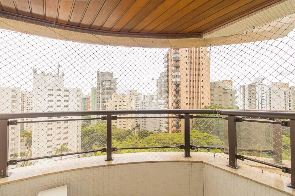 SACADA de Apartamento para alugar, Padrão com 224 m², 3 quartos e 4 vagas em Planalto Paulista - São Paulo