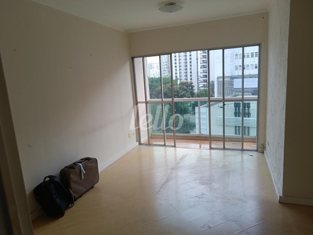 3-SALA-001.JPG de Apartamento à venda, Padrão com 70 m², 2 quartos e 1 vaga em Santana - São Paulo