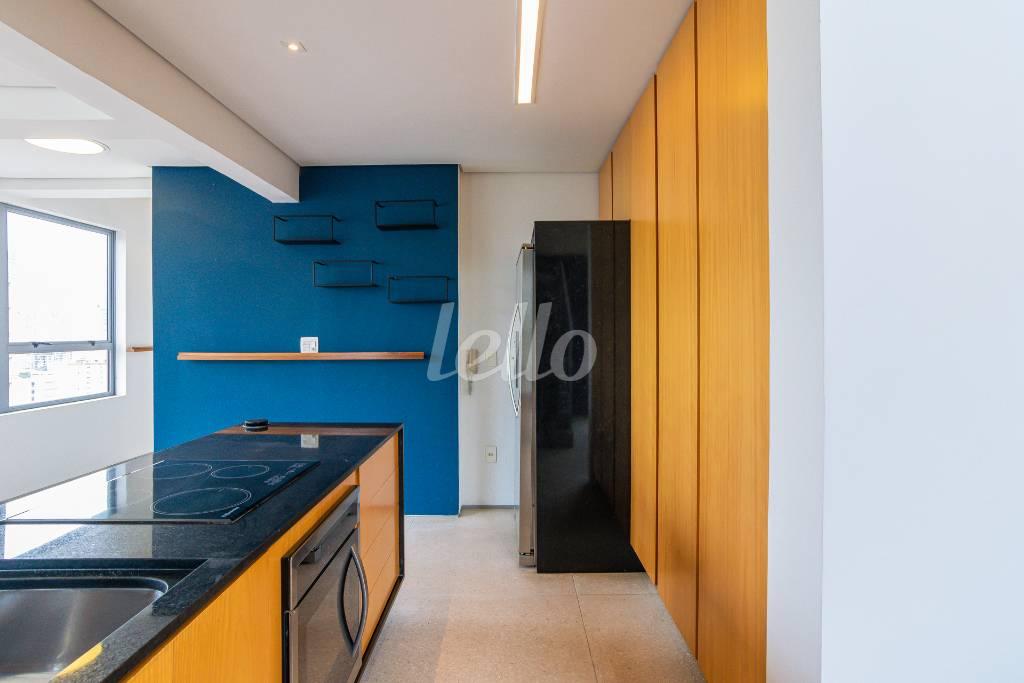COZINHA de Apartamento para alugar, Padrão com 182 m², e 2 vagas em Vila Nova Conceição - São Paulo