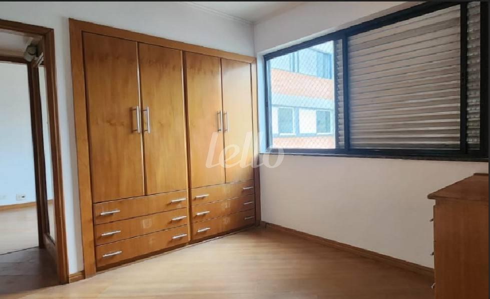 DORMITORIO de Apartamento à venda, Padrão com 105 m², 3 quartos e 1 vaga em Vila Mariana - São Paulo