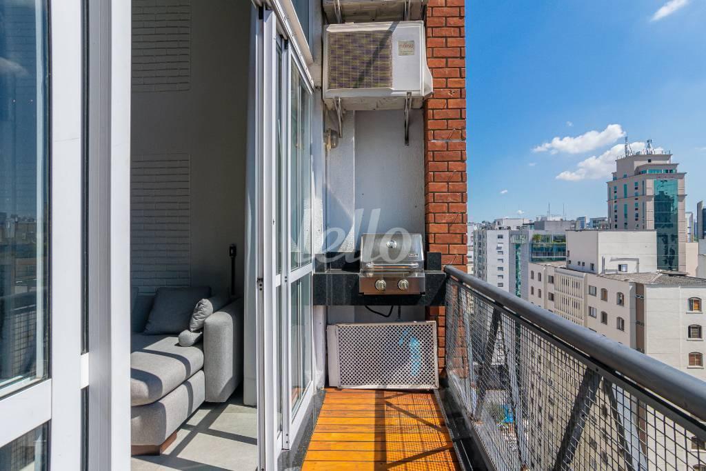 SACADA de Apartamento para alugar, Padrão com 79 m², 1 quarto e 2 vagas em Itaim Bibi - São Paulo