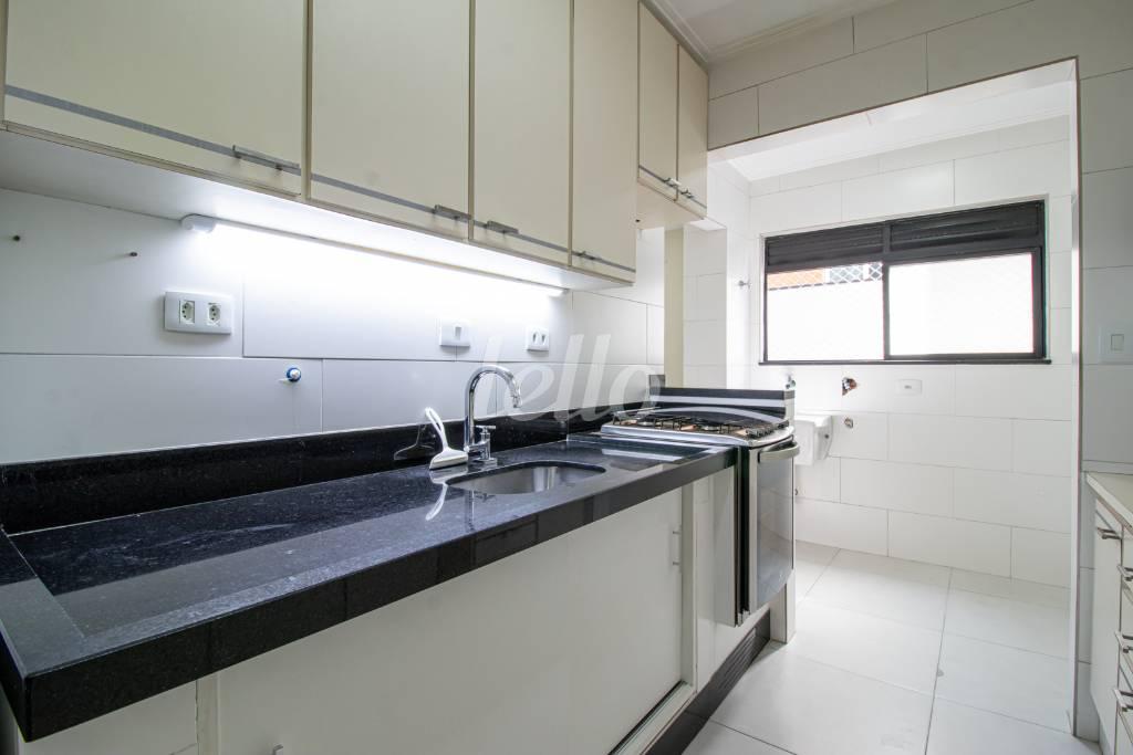COZINHA de Apartamento para alugar, Padrão com 85 m², 3 quartos e 2 vagas em Vila Regente Feijó - São Paulo