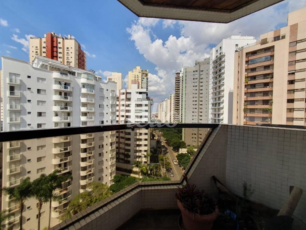VARANDA 2 de Apartamento à venda, Padrão com 200 m², 4 quartos e 4 vagas em Santana - São Paulo