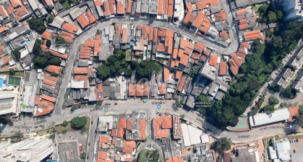 1 de Área / Terreno à venda, Padrão com 408 m², e em Vila Prudente - São Paulo
