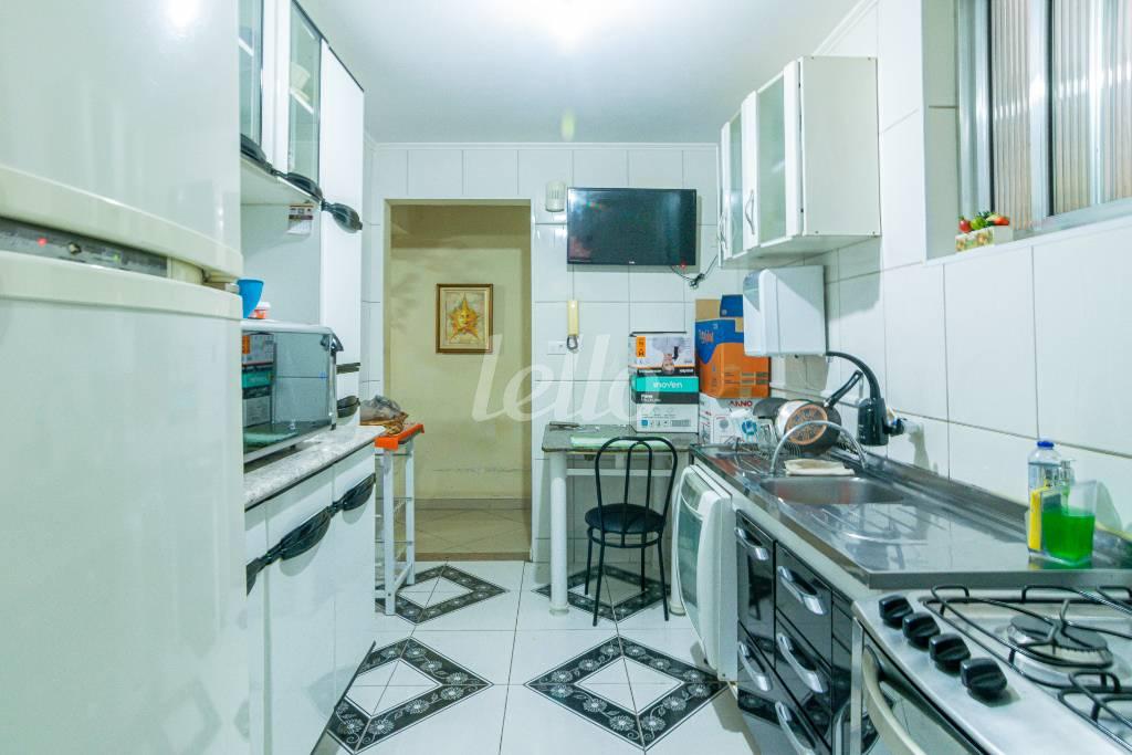 COZINHA de Apartamento para alugar, Padrão com 70 m², 2 quartos e em República - São Paulo
