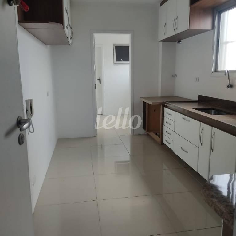 COZINHA de Apartamento à venda, Padrão com 100 m², 5 quartos e 2 vagas em Vila Matilde - São Paulo