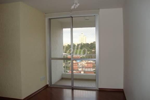 SALA de Apartamento para alugar, Padrão com 70 m², 2 quartos e 1 vaga em Super Quadra Morumbi - São Paulo