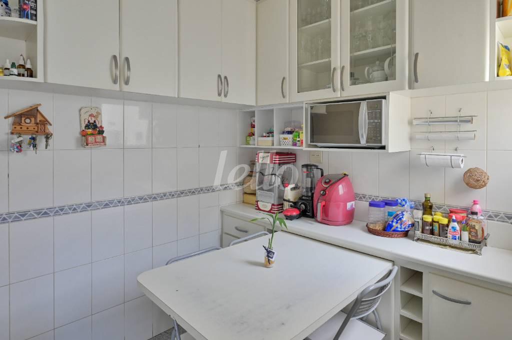 COZINHA de Apartamento à venda, Padrão com 124 m², 4 quartos e 2 vagas em Vila Mariana - São Paulo