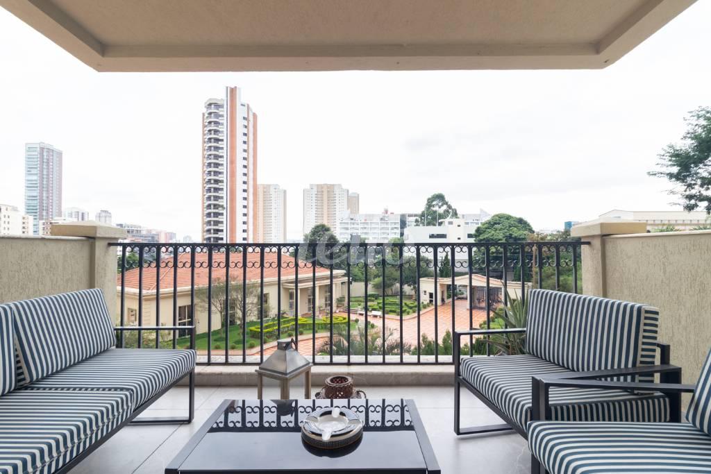 VARANDA de Apartamento à venda, Padrão com 186 m², 3 quartos e 4 vagas em Tatuapé - São Paulo