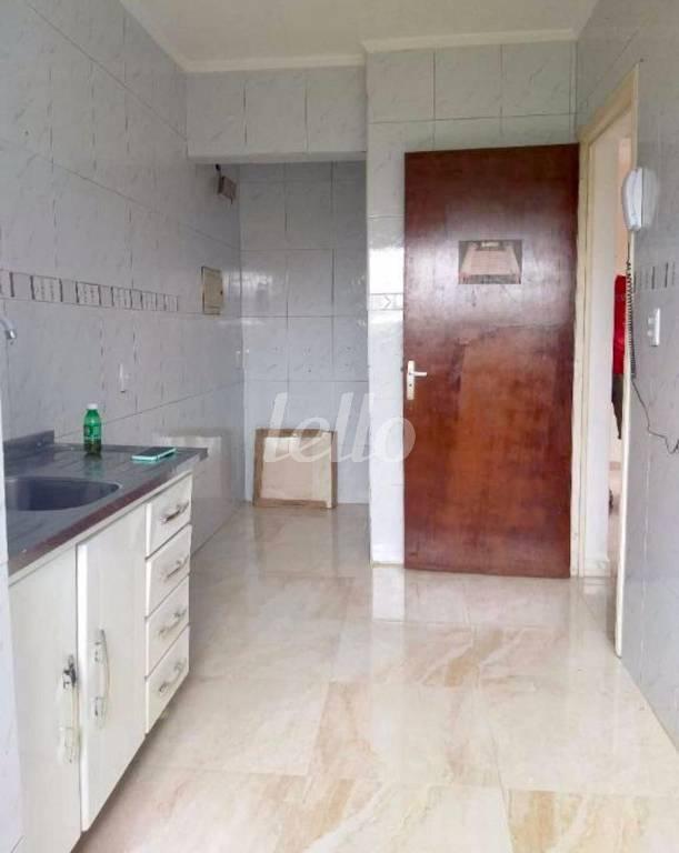 F de Apartamento à venda, Padrão com 52 m², 2 quartos e 1 vaga em Limão - São Paulo