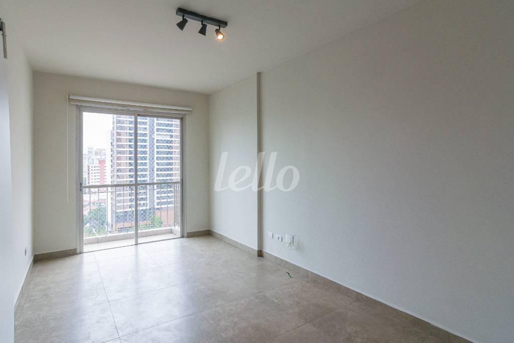 SALA de Apartamento para alugar, Padrão com 48 m², 1 quarto e 1 vaga em Vila Clementino - São Paulo