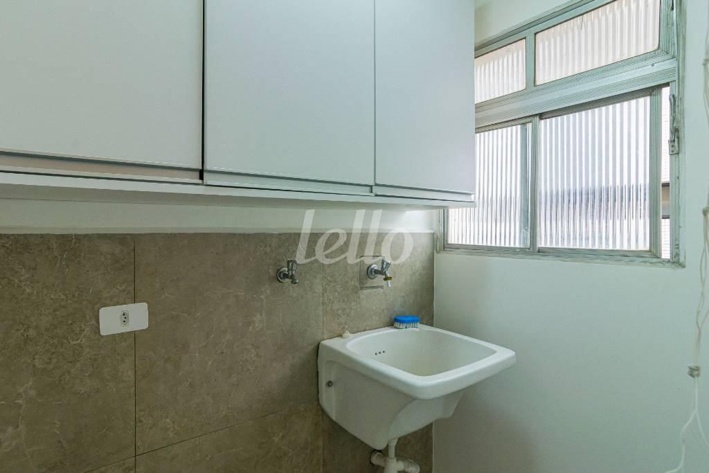 AREA DE SERVIÇO de Apartamento para alugar, Padrão com 48 m², 1 quarto e 1 vaga em Vila Clementino - São Paulo