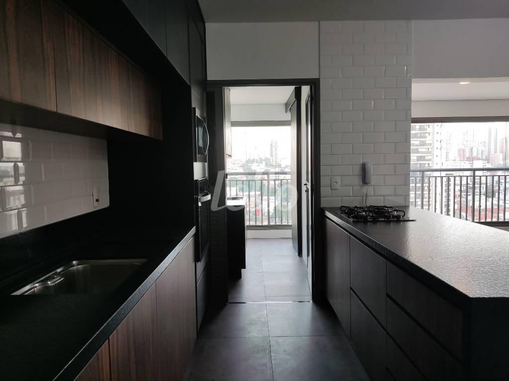 COZINHA E LAVANDERIA de Apartamento à venda, Padrão com 112 m², 2 quartos e 2 vagas em Chácara Califórnia - São Paulo