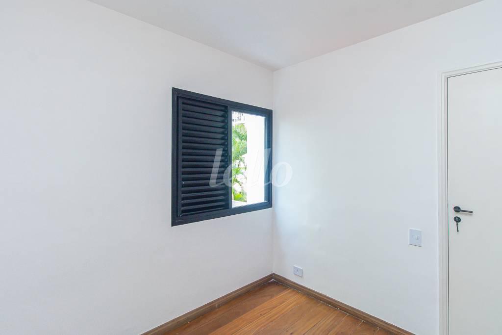 DORMITORIO 3 de Apartamento para alugar, Padrão com 97 m², 3 quartos e 2 vagas em Indianópolis - São Paulo